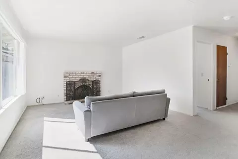 Living - 921 Bienville, Davis, CA 95616 photo 1 of 3