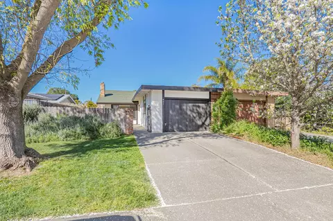Exterior - 921 Bienville, Davis, CA 95616 photo 2 of 4