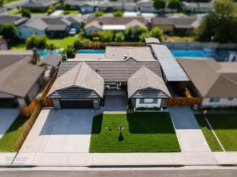 View/Area - 8322 Winfield Dr, Hilmar, CA 95324 photo 2 of 4