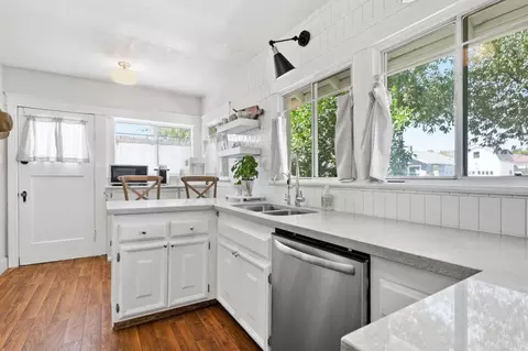 Kitchen - 326 W 9th St, Tracy, CA 95376 photo 3 of 5