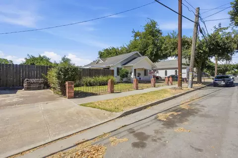 Exterior - 326 W 9th St, Tracy, CA 95376 photo 4 of 16