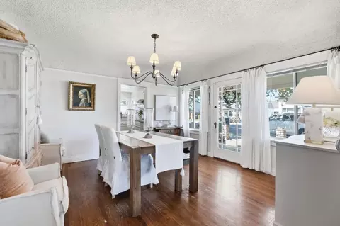 Dining - 326 W 9th St, Tracy, CA 95376 photo 1 of 3
