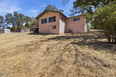 Exterior - 1820 Heather Hill Rd, Placerville, CA 95667 photo 7 of 10