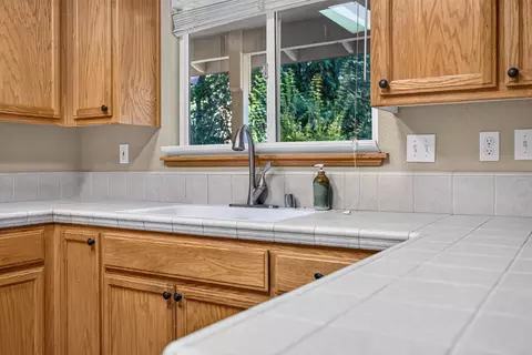 Kitchen - 119 Meadowview Ct, Arnold, CA 95223 photo 1 of 2