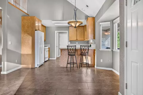 Entry Way - 119 Meadowview Ct, Arnold, CA 95223 photo 1 of 3