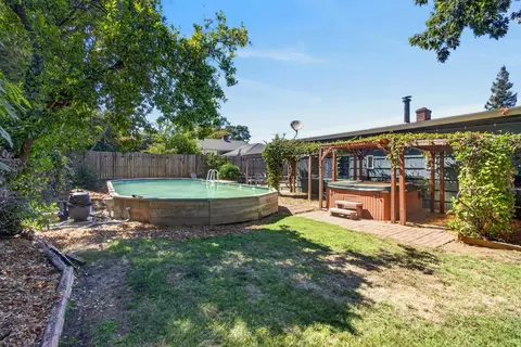 Exterior - 5000 Patric Way, Carmichael, CA 95608 photo 13 of 14