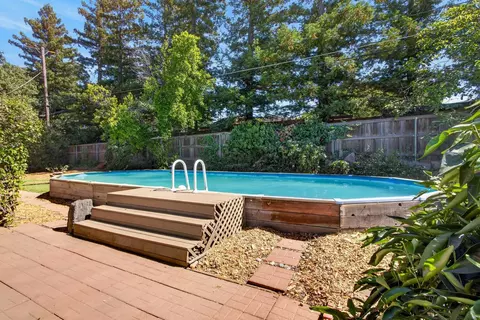 Exterior - 5000 Patric Way, Carmichael, CA 95608 photo 5 of 14