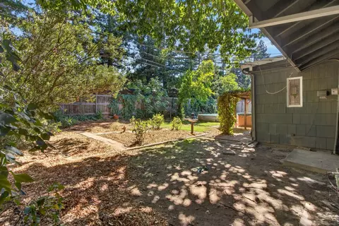 Exterior - 5000 Patric Way, Carmichael, CA 95608 photo 12 of 14