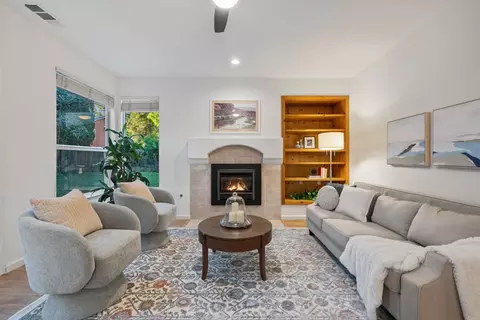 Living - 1123 Villaverde Ln, Davis, CA 95618 photo 2 of 3