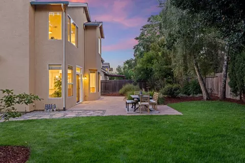 Exterior - 1123 Villaverde Ln, Davis, CA 95618 photo 12 of 16