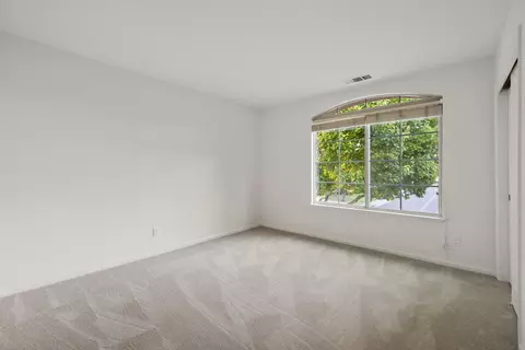Bedroom - 1123 Villaverde Ln, Davis, CA 95618 photo 4 of 5