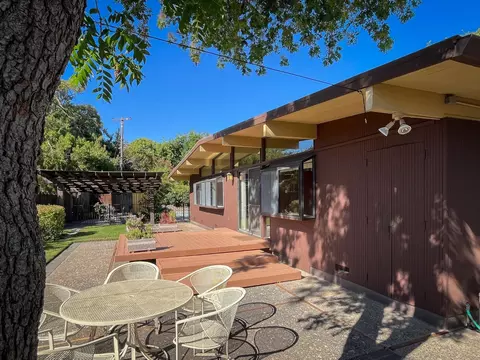 Exterior - 6222 Cameo Ct, Carmichael, CA 95608 photo 19 of 22