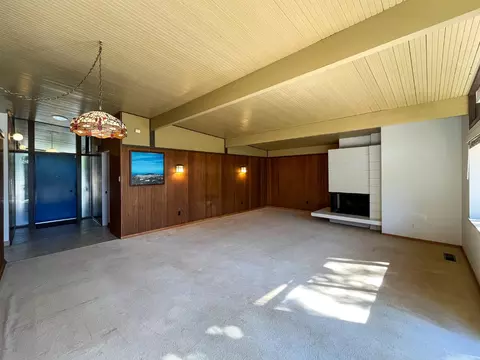 Living - 6222 Cameo Ct, Carmichael, CA 95608 photo 3 of 8
