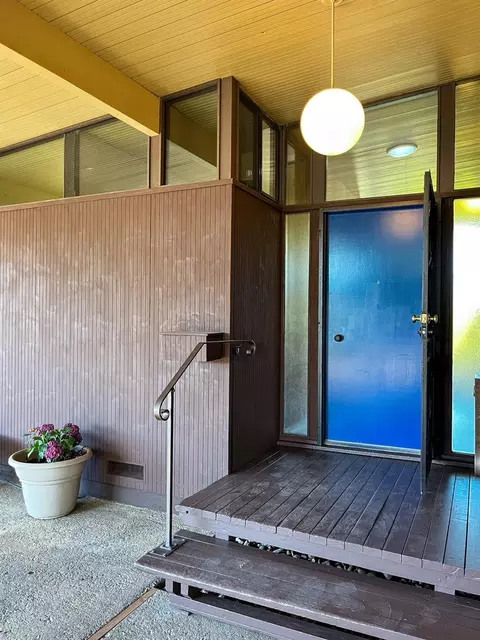 Exterior - 6222 Cameo Ct, Carmichael, CA 95608 photo 7 of 22