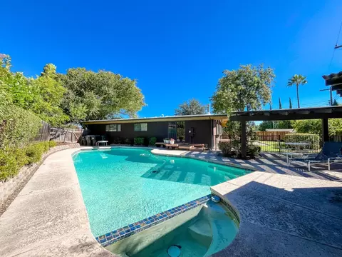 Exterior - 6222 Cameo Ct, Carmichael, CA 95608 photo 12 of 22