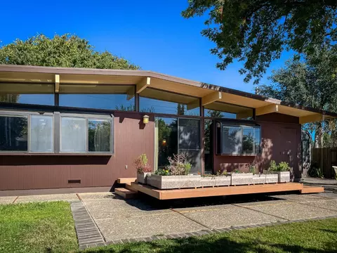 Exterior - 6222 Cameo Ct, Carmichael, CA 95608 photo 16 of 22