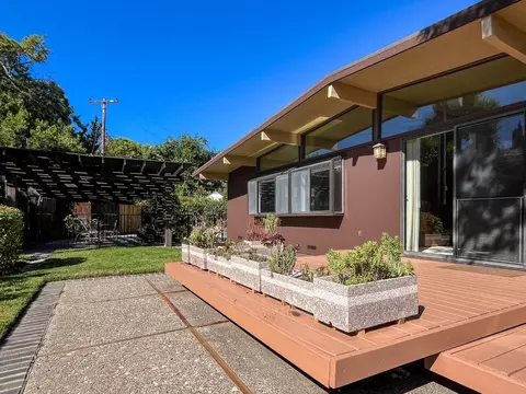 Exterior - 6222 Cameo Ct, Carmichael, CA 95608 photo 18 of 22