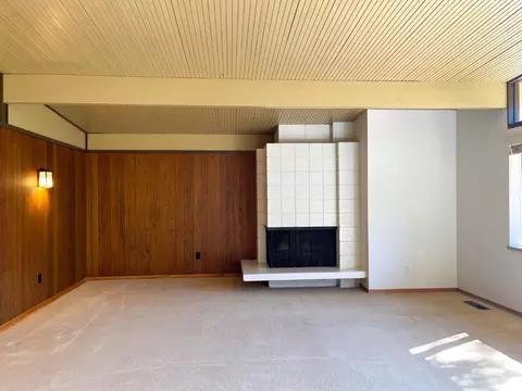 Living - 6222 Cameo Ct, Carmichael, CA 95608 photo 4 of 8