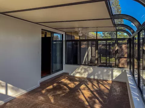 Exterior - 6222 Cameo Ct, Carmichael, CA 95608 photo 21 of 22