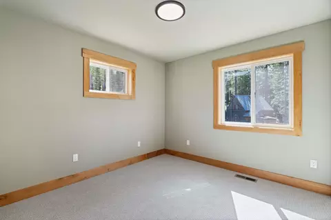 Bedroom - 7163 Mount Ralston Rd, Twin Bridges, CA 95735 photo 8 of 9