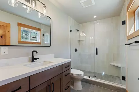 Bath - 7163 Mount Ralston Rd, Twin Bridges, CA 95735 photo 2 of 2