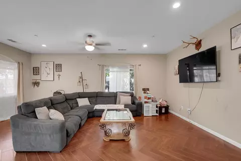Other - 308 Ruberto St, Modesto, CA 95351 photo 2 of 5