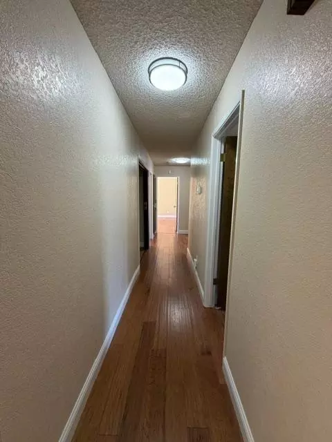 Entry Way - 1125 Payne Ave, Gustine, CA 95322 photo 4 of 6