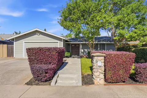 7025 Checkerbloom Way, Citrus Heights, CA 95610