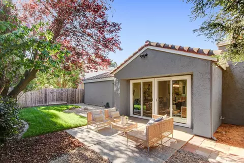 Exterior - 1921 Imperial Ave, Davis, CA 95616 photo 6 of 11