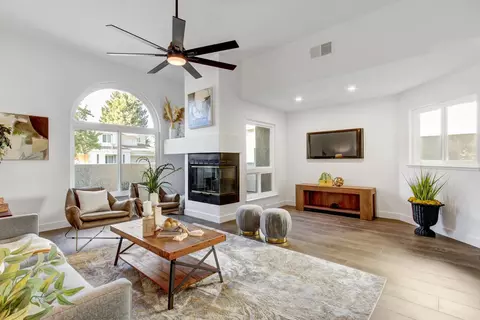 Living - 1921 Imperial Ave, Davis, CA 95616 photo 2 of 3