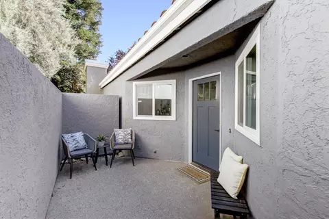 Exterior - 1921 Imperial Ave, Davis, CA 95616 photo 4 of 11