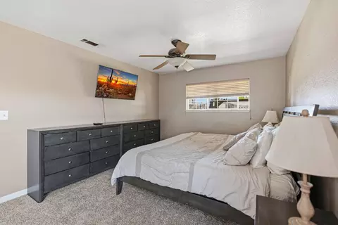 Bedroom - 16074 Warfield Rd, Lathrop, CA 95330 photo 3 of 6