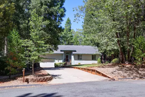 Exterior - 20091 Eaglecrest Dr, Foresthill, CA 95631 photo 5 of 26