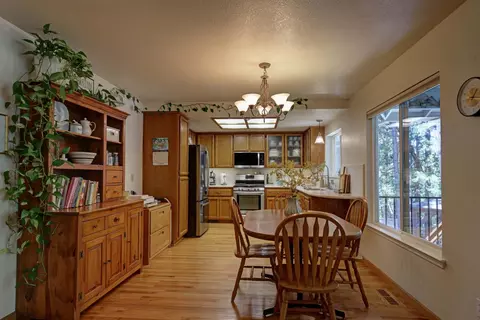 Dining - 20091 Eaglecrest Dr, Foresthill, CA 95631 photo 2 of 2