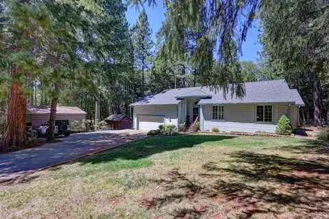 Exterior - 20091 Eaglecrest Dr, Foresthill, CA 95631 photo 3 of 26