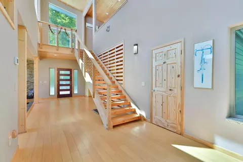 Entry Way - 150 Charts Ct, Smith River, CA 95567 photo 1 of 5