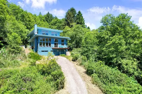 Exterior - 150 Charts Ct, Smith River, CA 95567 photo 5 of 7