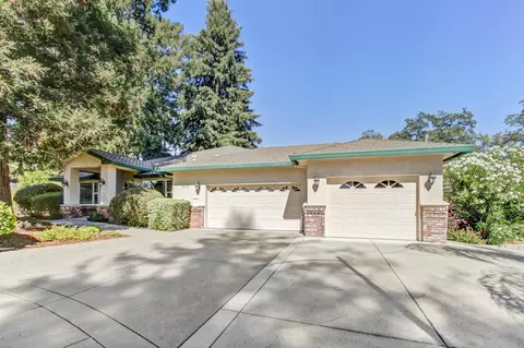 910 Carol Ann Ct, Roseville, CA 95661