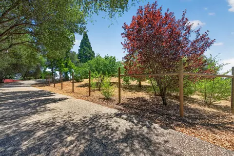 Exterior - 2231 Greenhorn Trl, Cool, CA 95614 photo 6 of 12