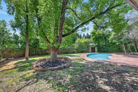 Exterior - 2241 Shelfield Dr, Carmichael, CA 95608 photo 14 of 15