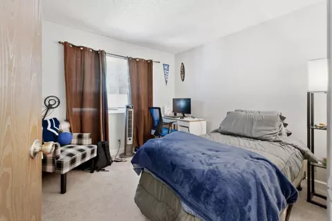 Bedroom - 2736 Eel Pl, Davis, CA 95616 photo 4 of 4
