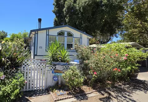 1746 W Harbor Dr, Isleton, CA 95641