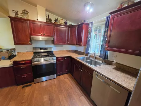 Kitchen - 1746 W Harbor Dr, Isleton, CA 95641 photo 1 of 3