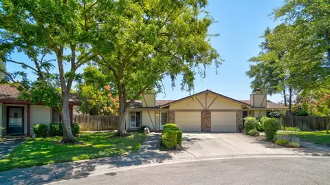 2363 Cobbleoak Ct, Rancho Cordova, CA 95670
