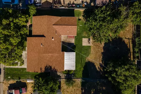 View/Area - 9156 Crown St, Orangevale, CA 95662 photo 2 of 4