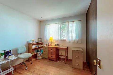 Bedroom - 9156 Crown St, Orangevale, CA 95662 photo 1 of 5