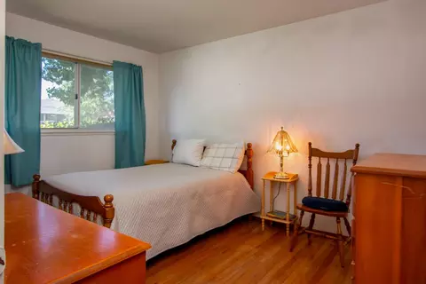 Bedroom - 9156 Crown St, Orangevale, CA 95662 photo 3 of 5