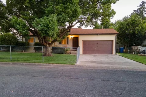 Exterior - 9156 Crown St, Orangevale, CA 95662 photo 10 of 11