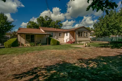 Exterior - 9156 Crown St, Orangevale, CA 95662 photo 7 of 11