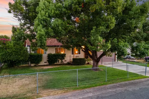 Exterior - 9156 Crown St, Orangevale, CA 95662 photo 9 of 11
